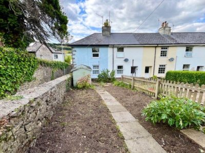 Property on TQ13 7DL