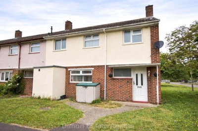 Property on Kent Road, PO13 0SP