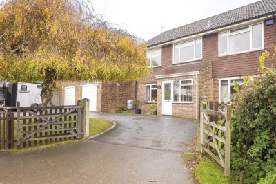 Property on Norlington Lane, BN8 5SH