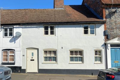 Property on The Parade, SN8 1NE