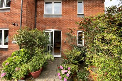 Property on Kelham Gardens, SN8 1LD