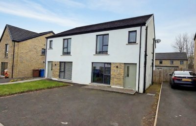 Property on LAKESIDE GARDENS, BT52 2FQ