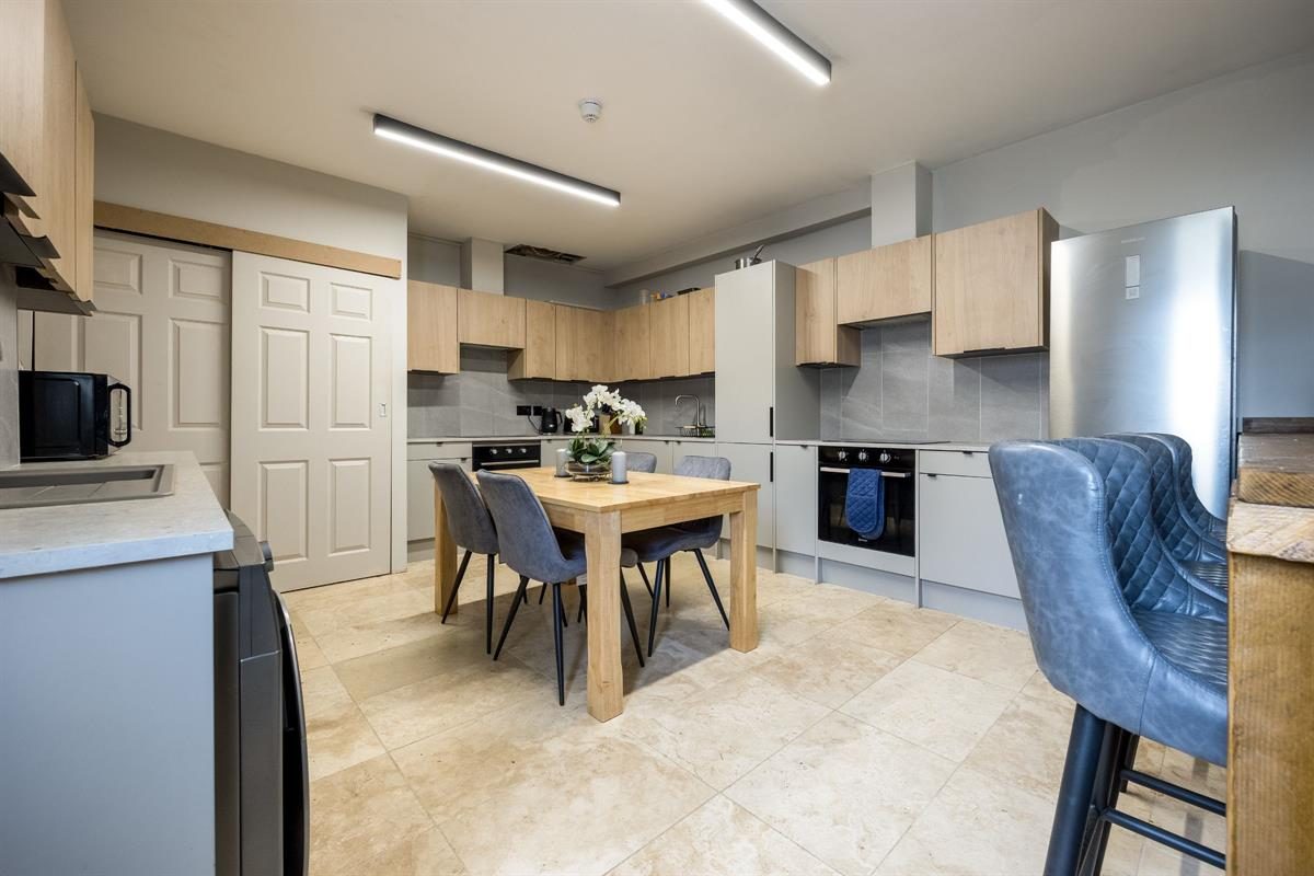 Thumbnail 52