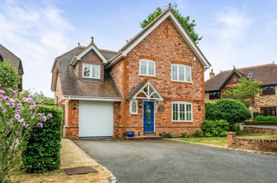 Property on Wheeler Close, RG41 2XW