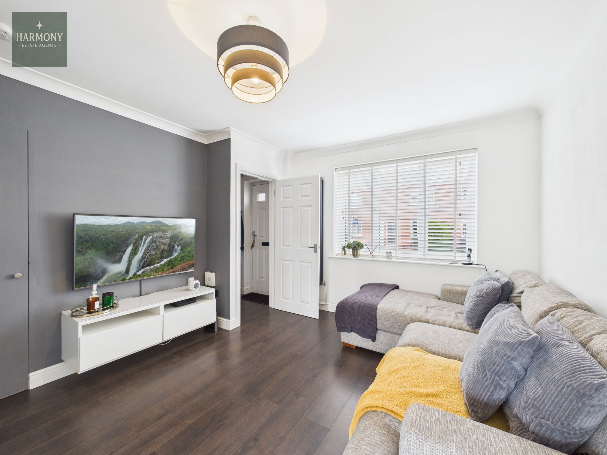 Borrowell, Kegworth, DE74