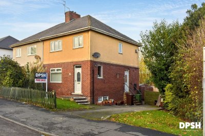 Property on The Avenue, WF1 2NP