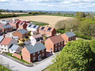 Property on DT10 1GB