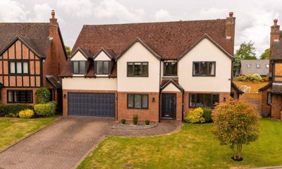 Property on Vale Close, WS13 7LJ