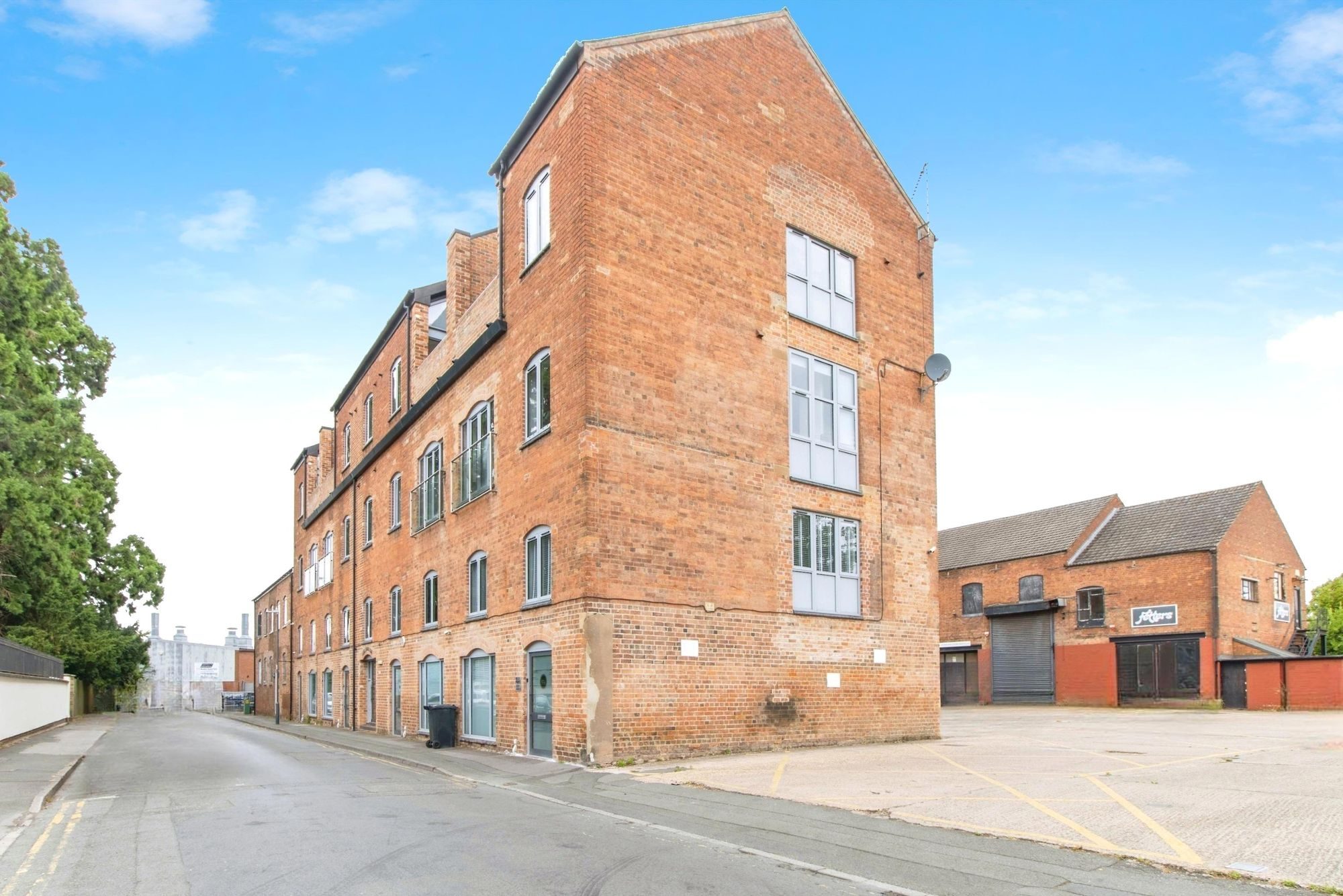 Property image 4