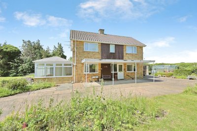 Property on Mattishall Road, NR20 3BT