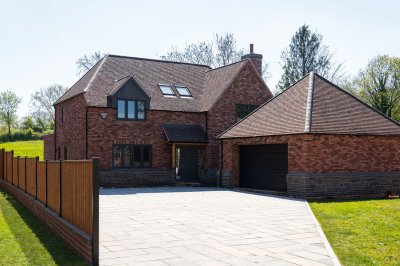 Property on Lindridge Lane, LE9 9GN