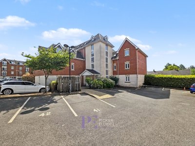 Property on Southfield Road, LE10 1UD