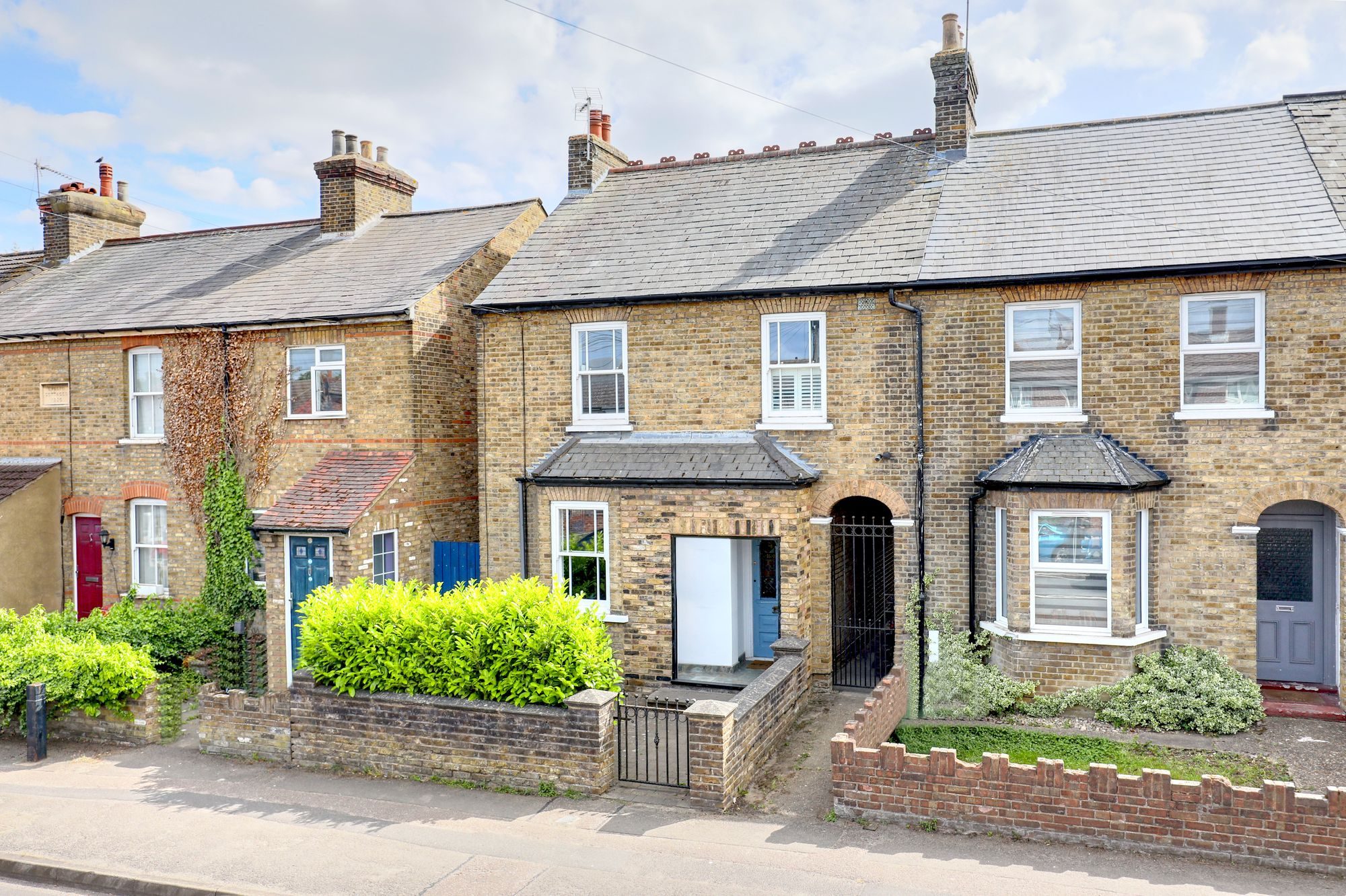 Property main image