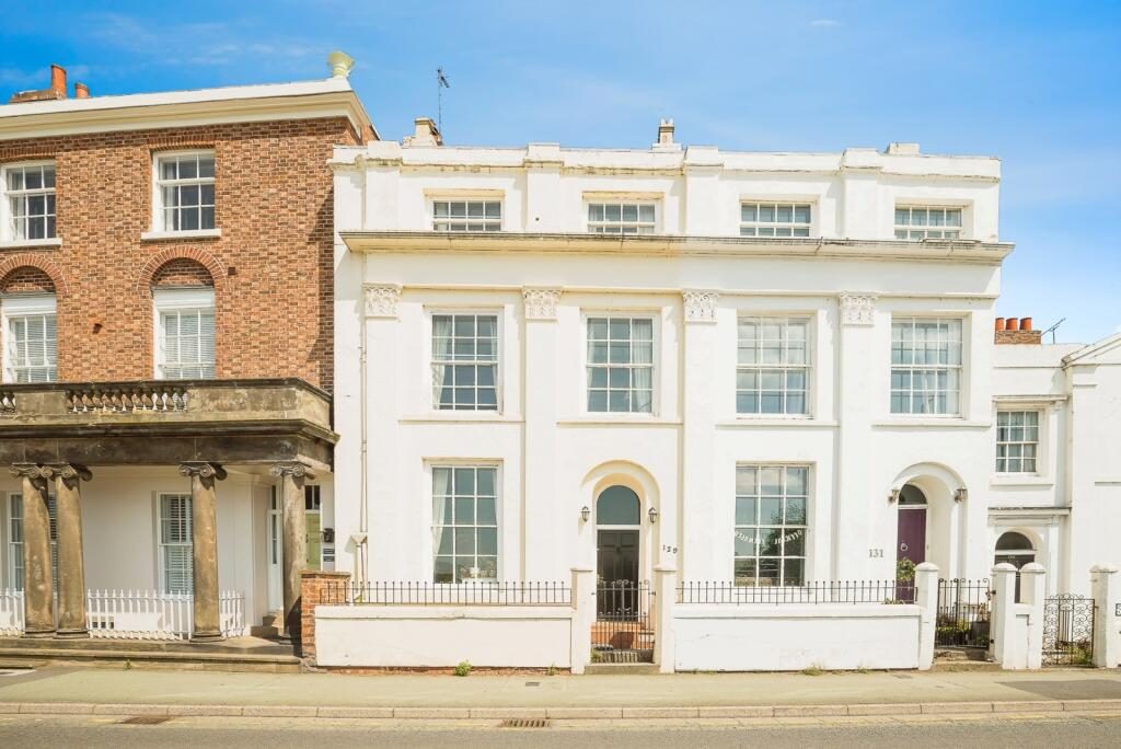 Town House