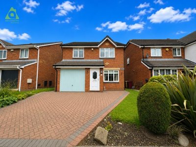 Property on Farleigh Close, BL5 3ES