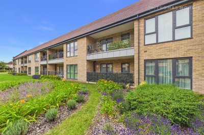 Property on SG18 8YZ
