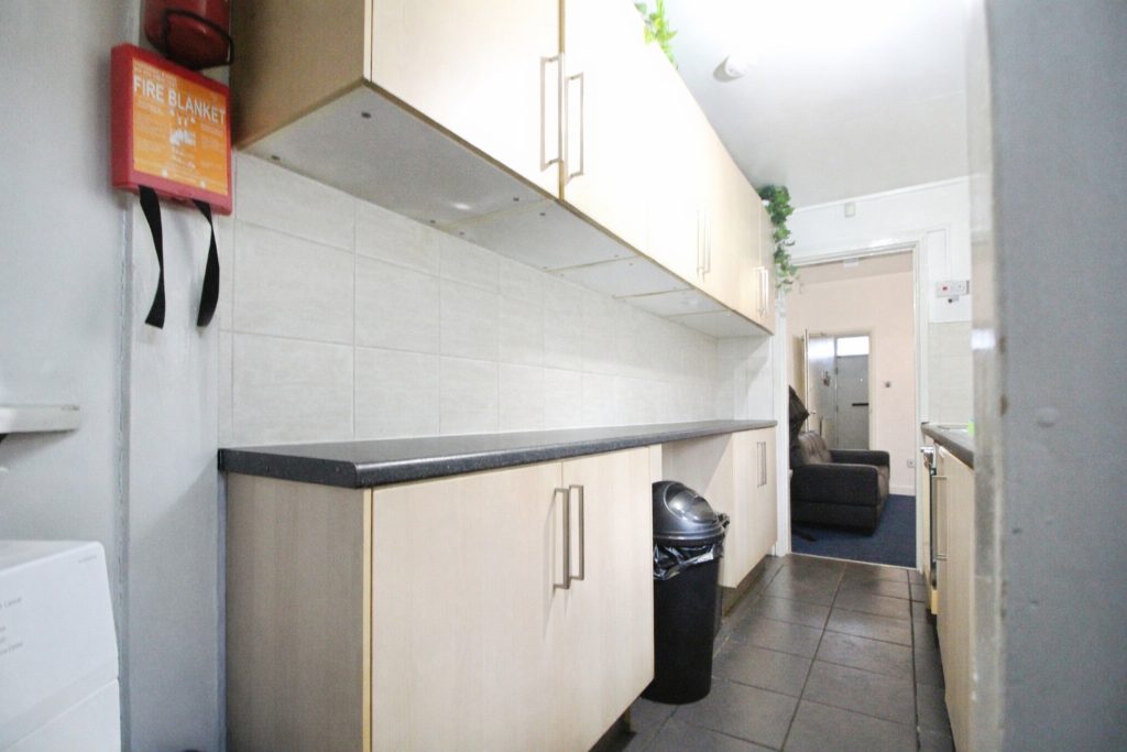 Thumbnail 12