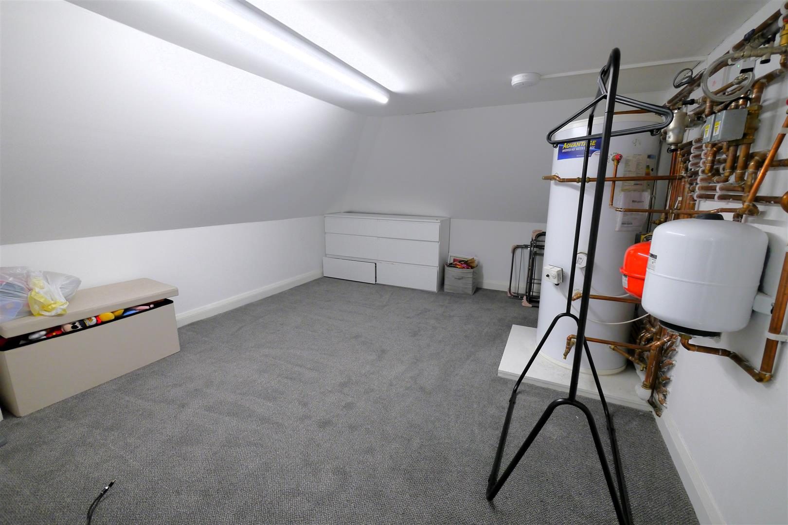 Thumbnail 16
