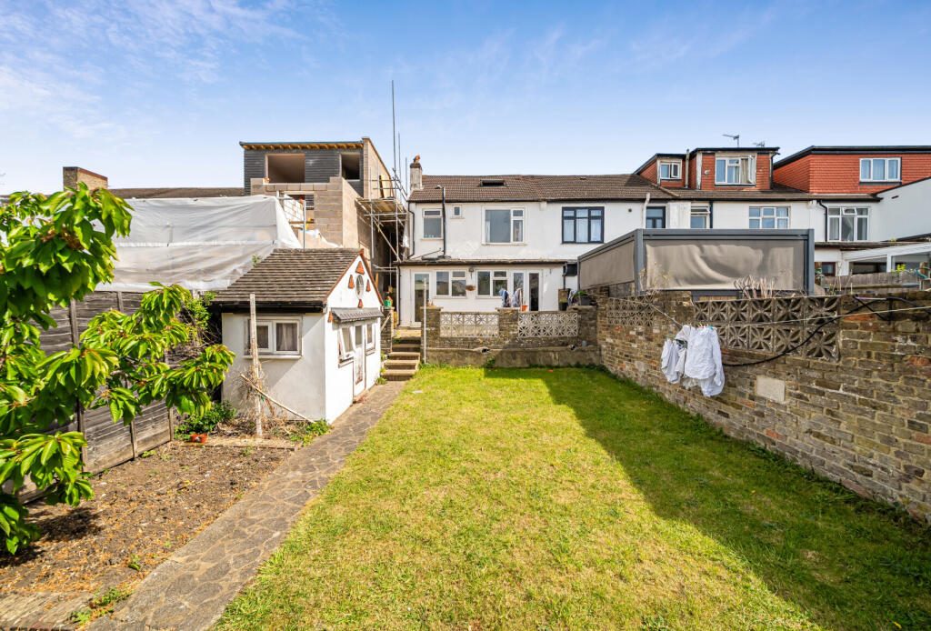 Terraced House