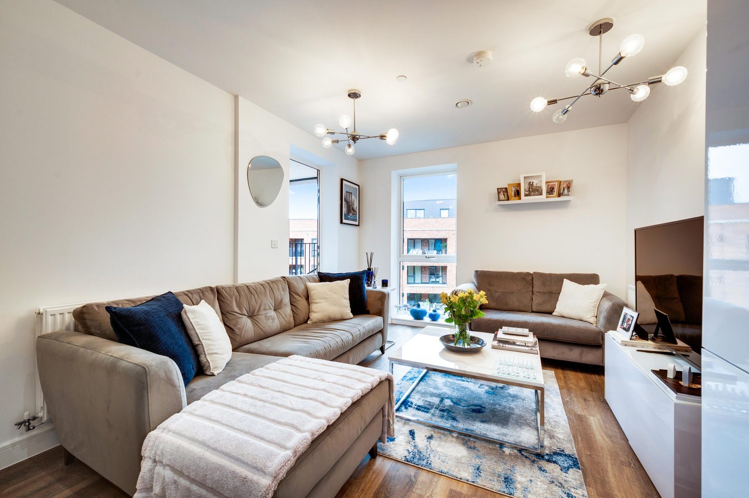 Oakleigh Road North, Whetstone, London, N20
