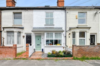 Property on RG4 8DL
