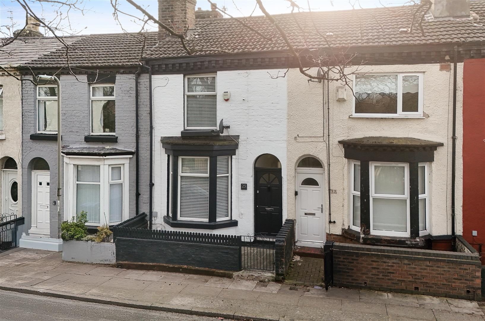 Property main image