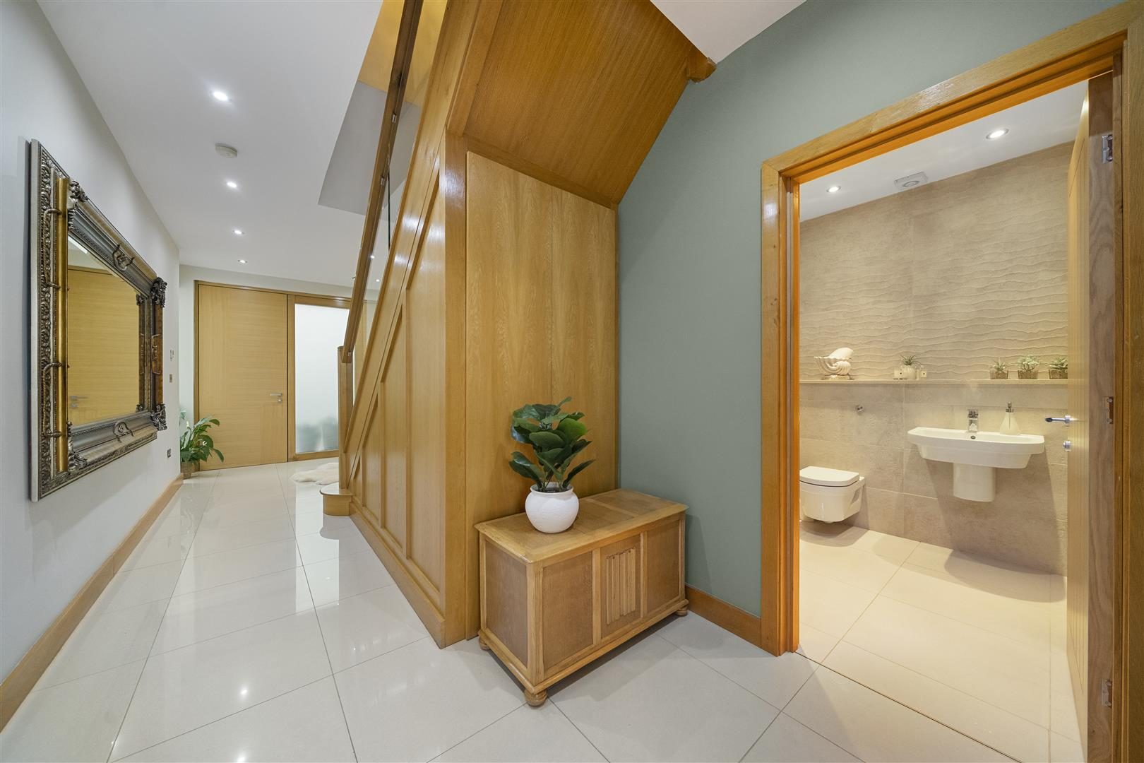 Thumbnail 32