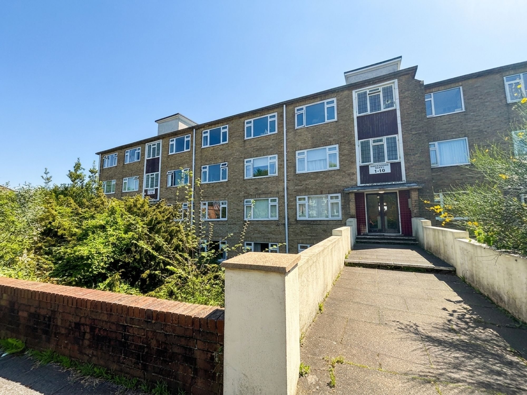 Property main image