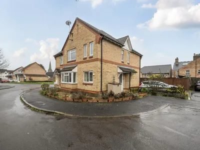 Property on TA2 6JU
