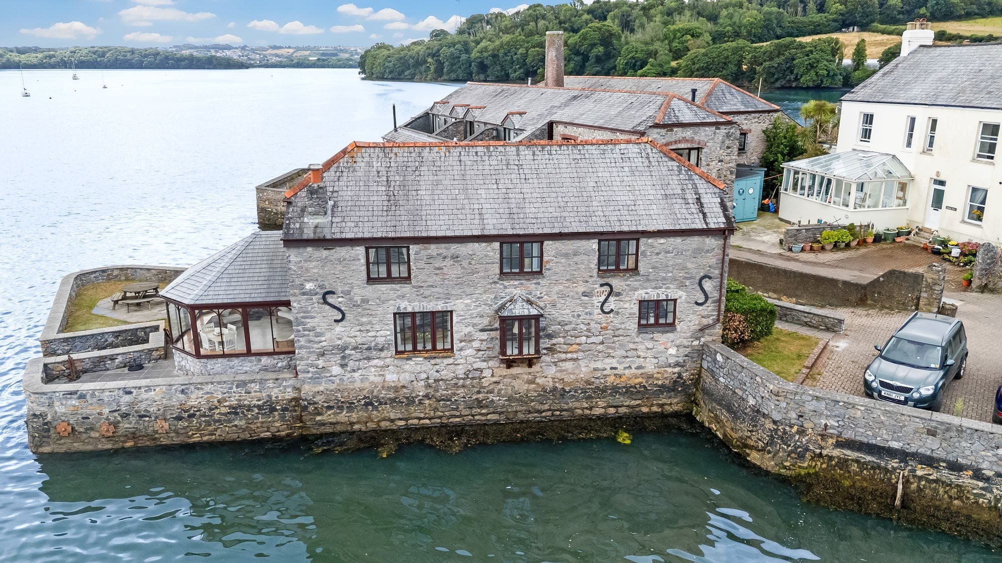 Thumbnail 33