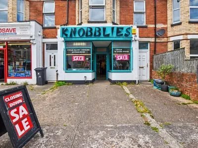 Property on EX8 1QE