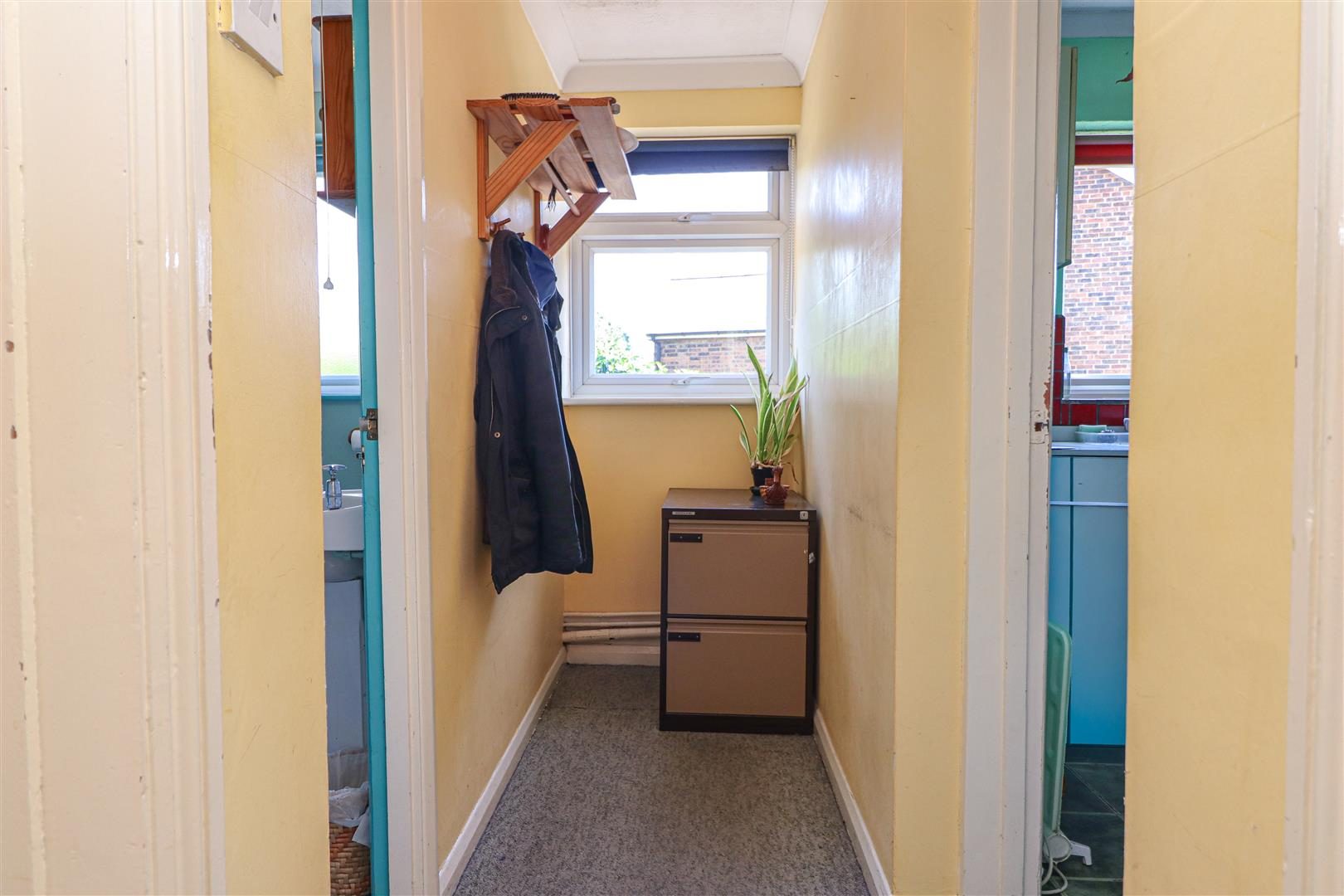 Thumbnail 12