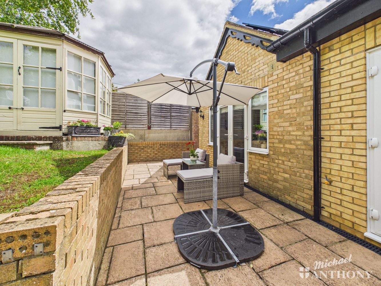 Thumbnail 18