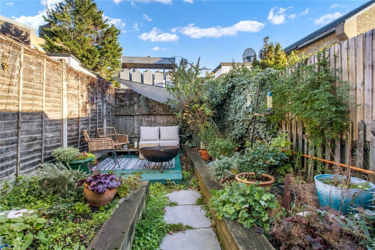 Ringslade Road, N22