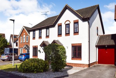 Property on GU47 0GJ
