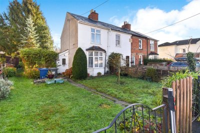Property on GU9 9LT