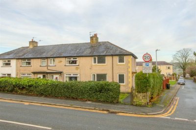 Property on Stone Grove, BD20 6TQ