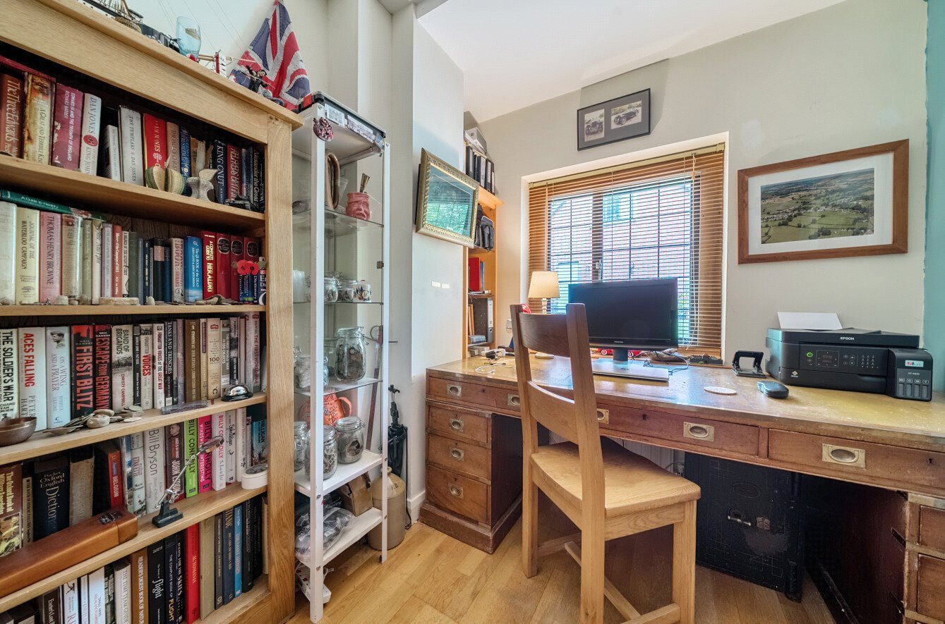 Thumbnail 12