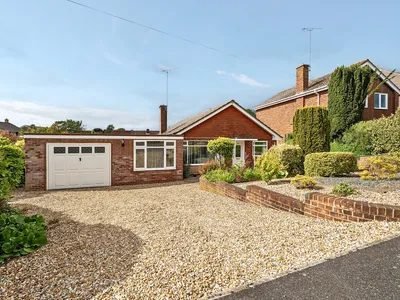Property on EX2 5QY