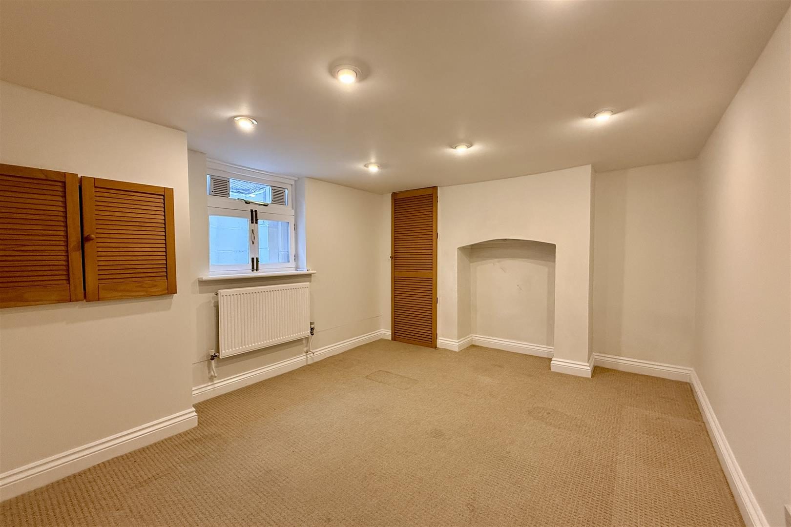 Thumbnail 12