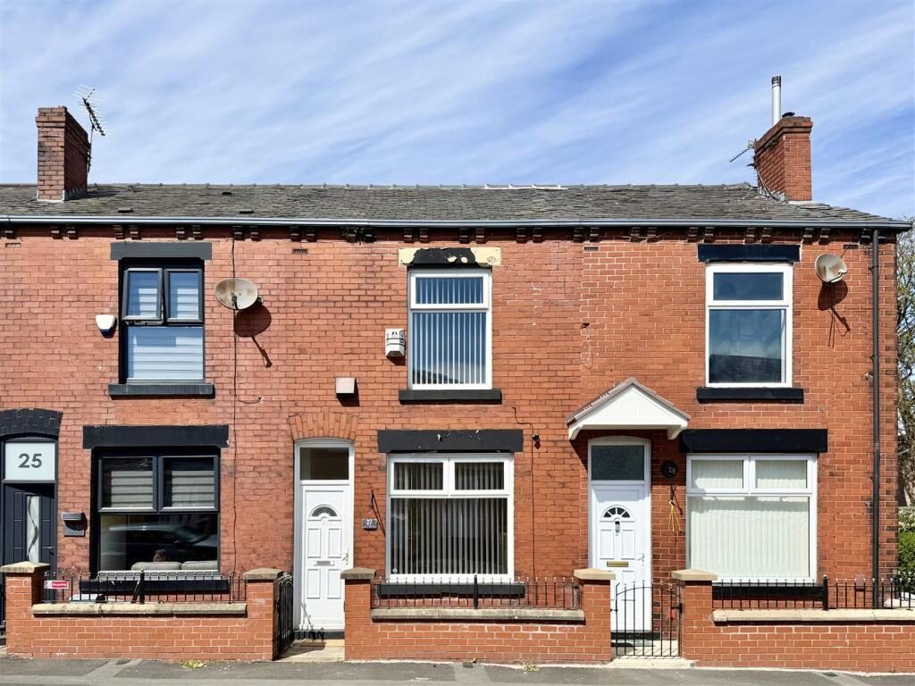 Terraced House