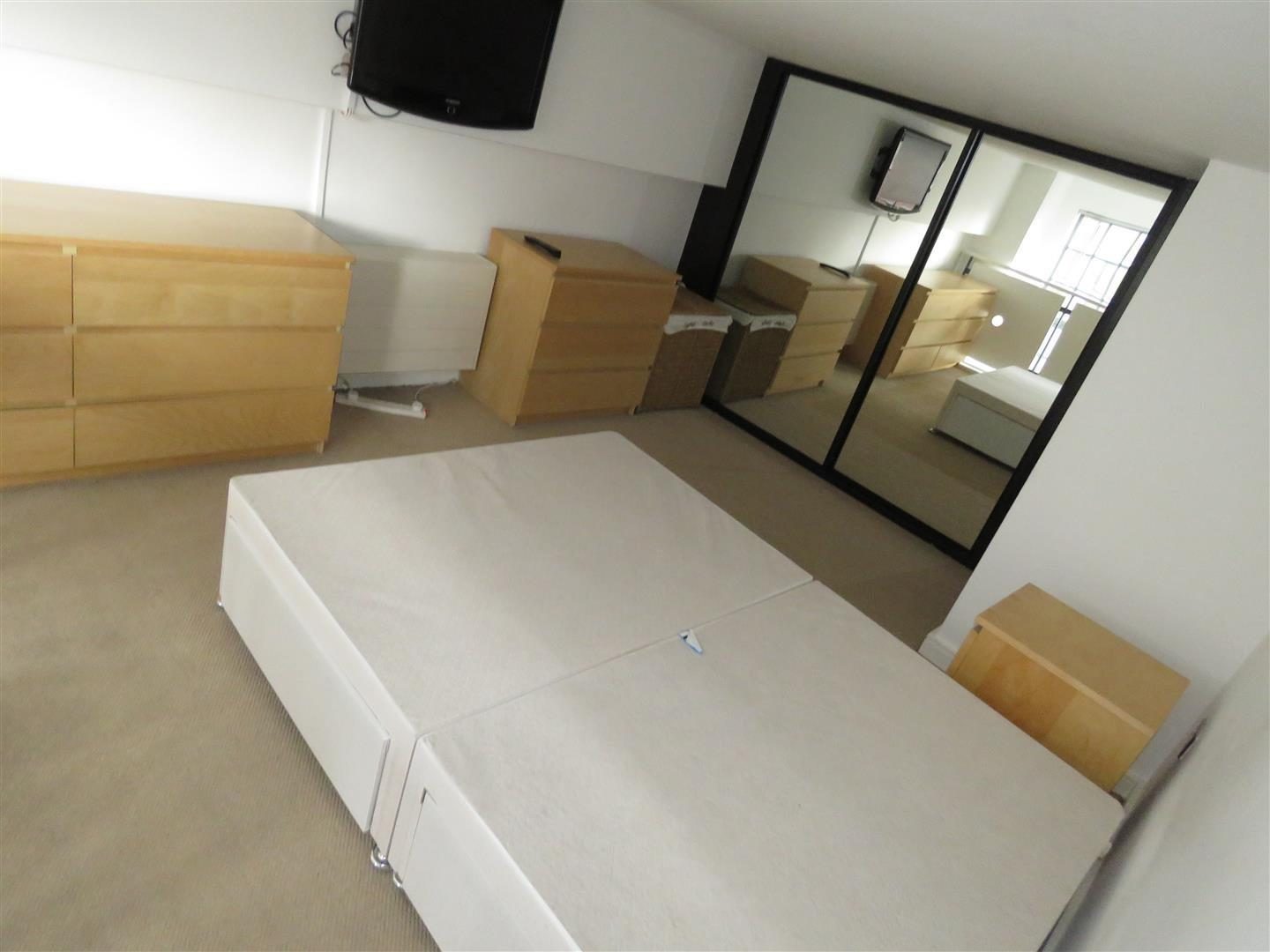 Thumbnail 27