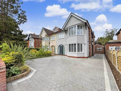 Property on M7 4JX