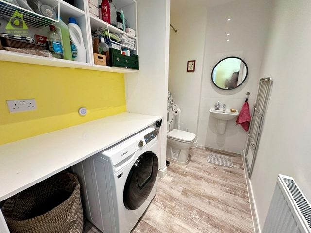 Thumbnail 10