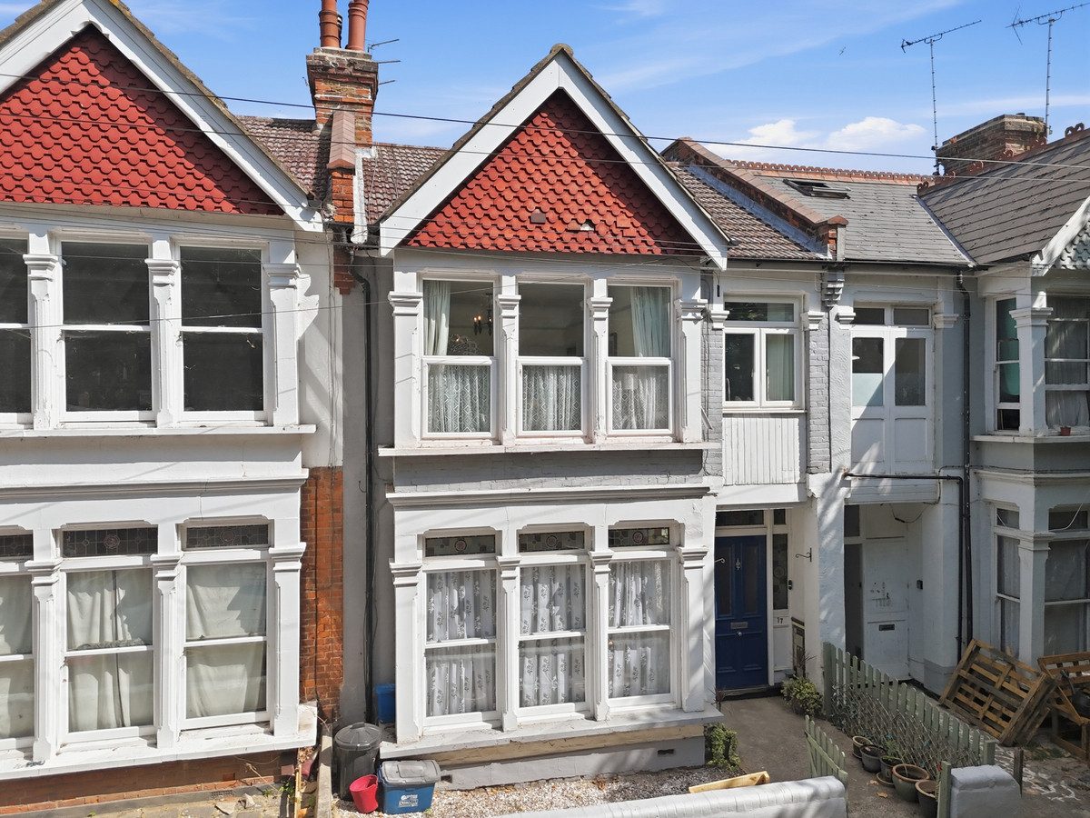 17a Warrior Square North, Southend-on-sea SS1 2JN