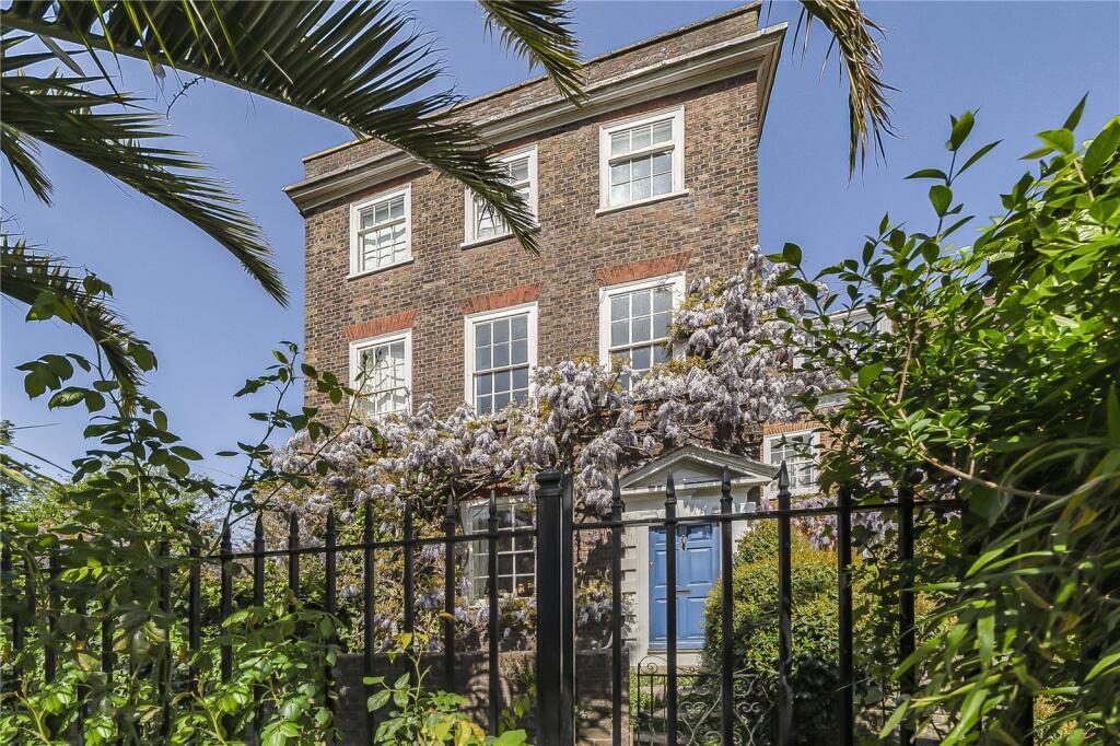 Terraced House