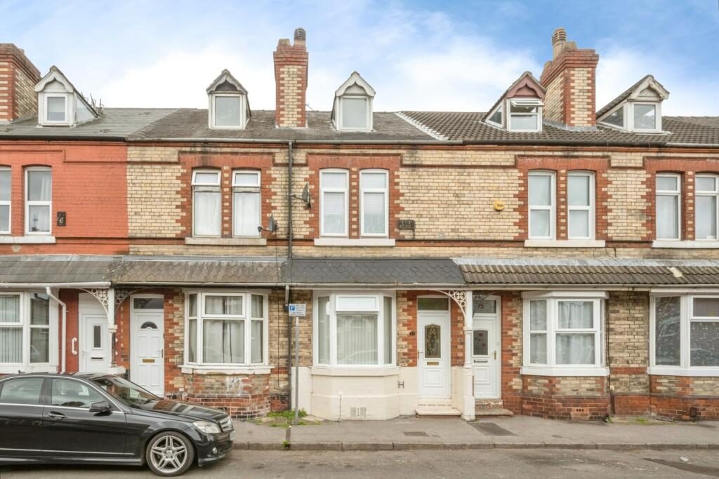 Terraced House