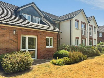 Property on Hollyfield Road, B75 7SG