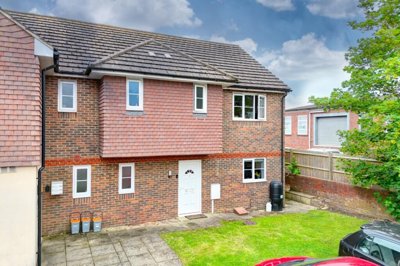 Property on The Sidings, BN27 2GB