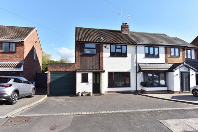 Property on The Poplars, DY8 5SN